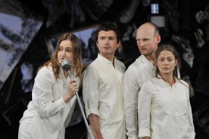 Rezensionen zu Theaterstücken von Ulrike Schäfer
